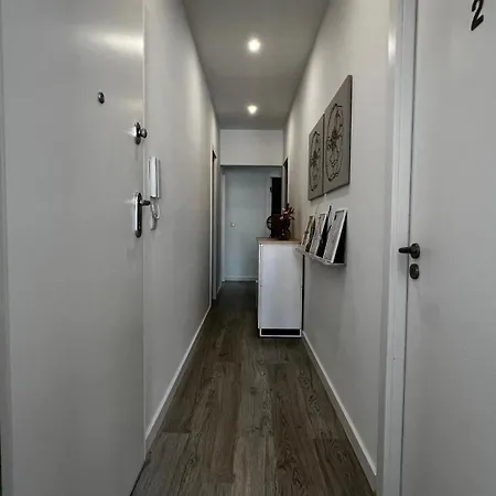 New Chill Homestay Lisbon